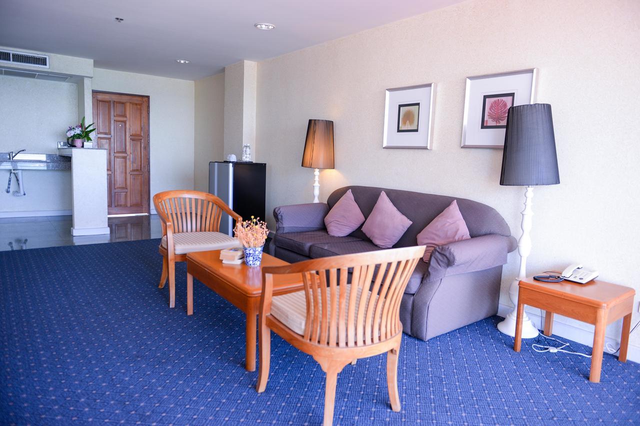 Sandy Spring Hotel Pattaya Luaran gambar