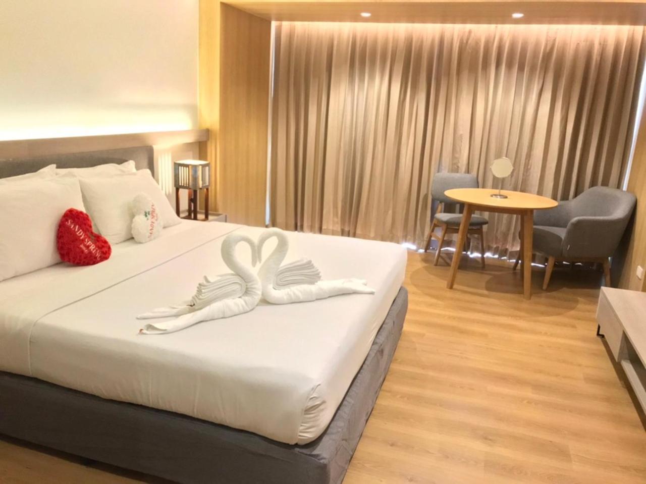 Sandy Spring Hotel Pattaya Luaran gambar