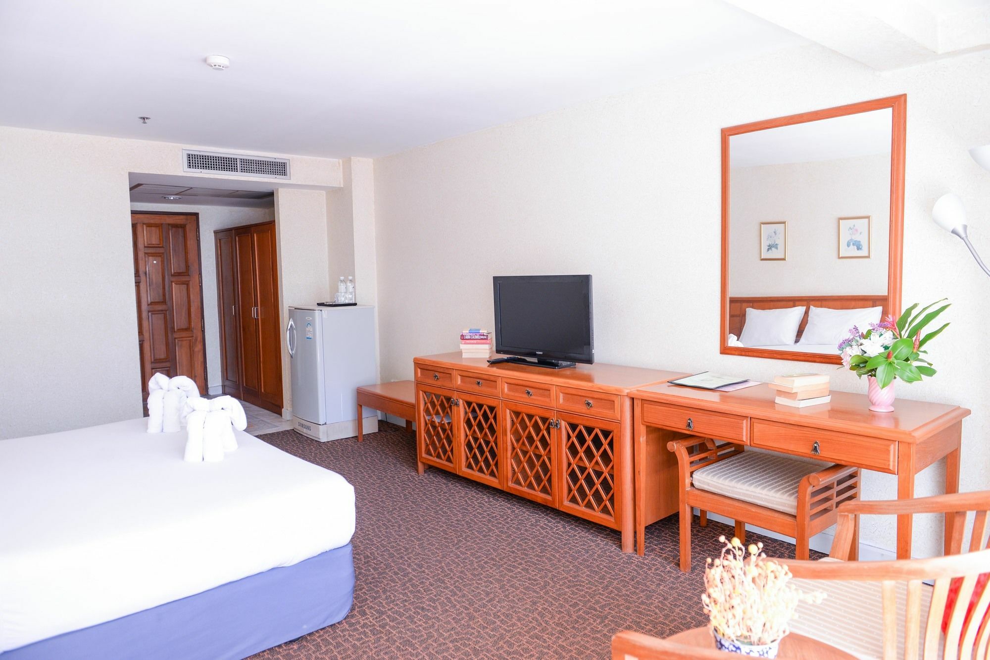 Sandy Spring Hotel Pattaya Luaran gambar